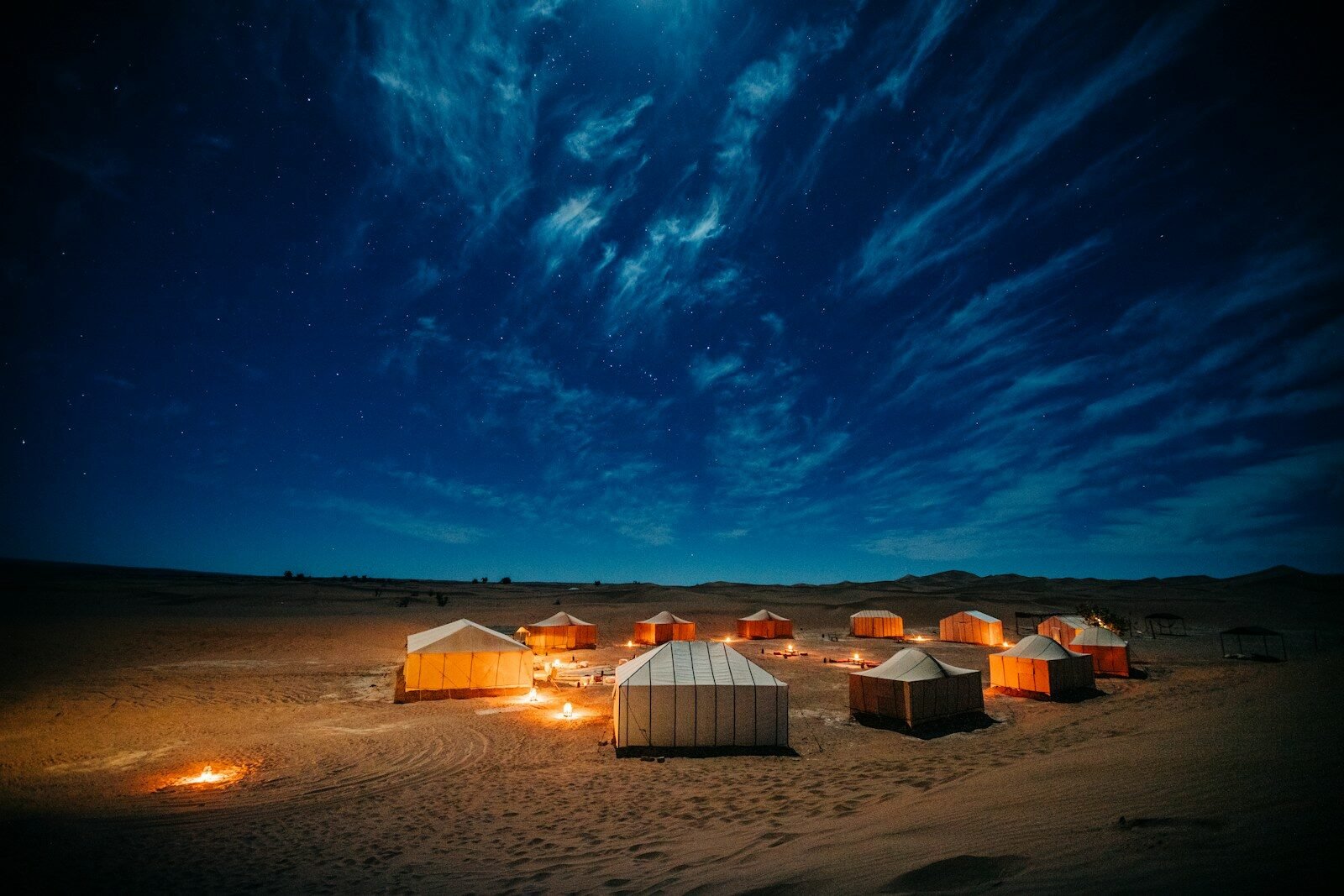 Sahara desert tour Morocco - overnight camp in Merzouga